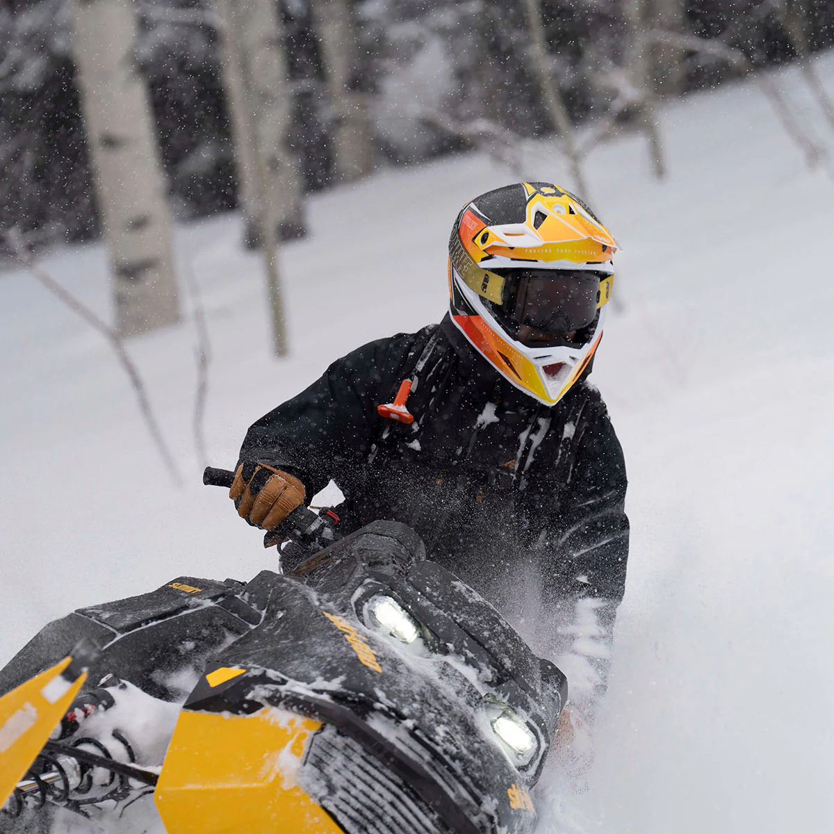 Altitude 2.0 Carbon Fiber Helmet - Image 37