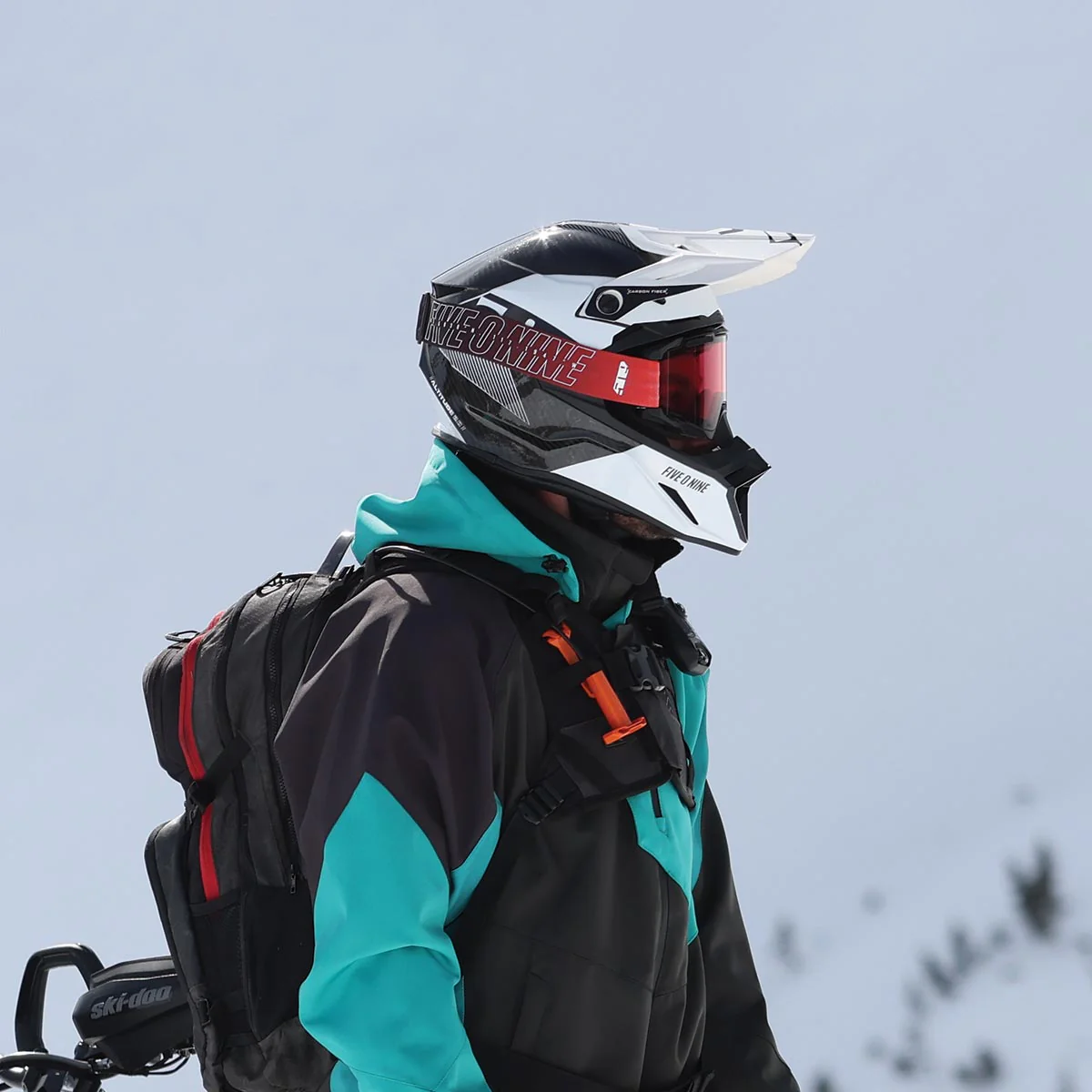 Altitude 2.0 Carbon Fiber Helmet - Image 42