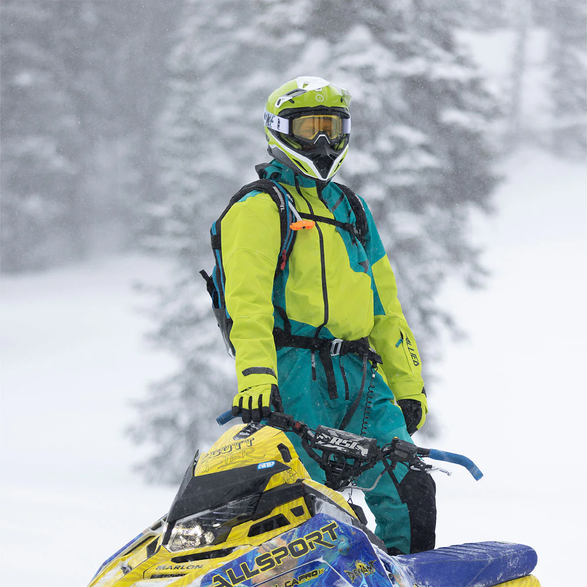 Altitude 2.0 Helmet - Image 54