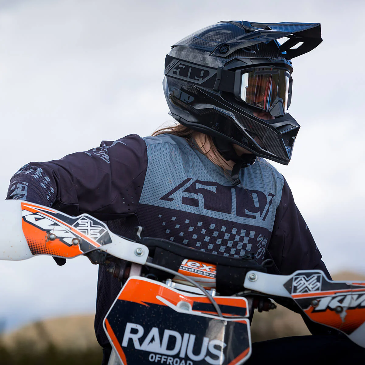 Altitude 2.0 Offroad Carbon Fiber Pro Helmet - Image 5