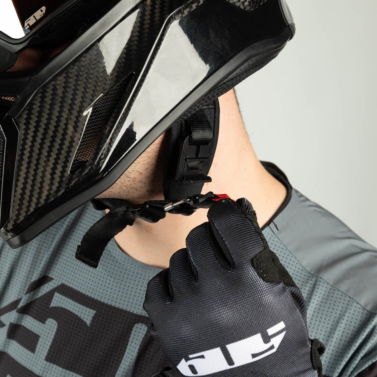Altitude 2.0 Offroad Carbon Fiber Pro Helmet - Image 7