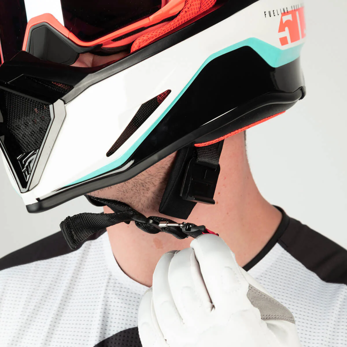 Altitude 2.0 Offroad Helmet - Image 8