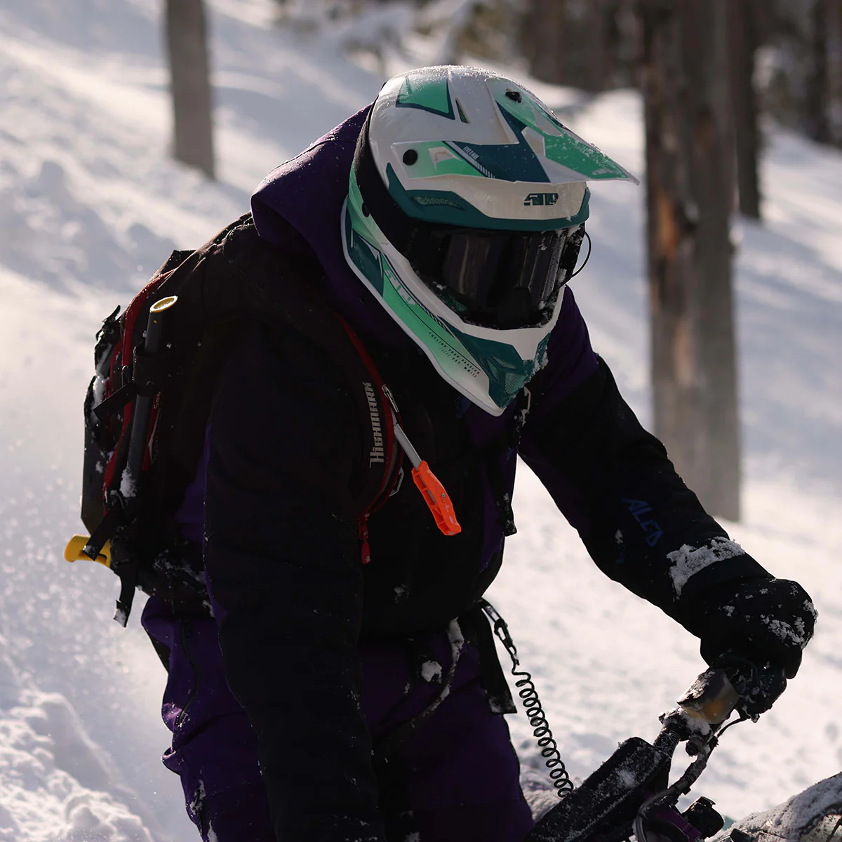 Atmosphere Helmet - Image 28