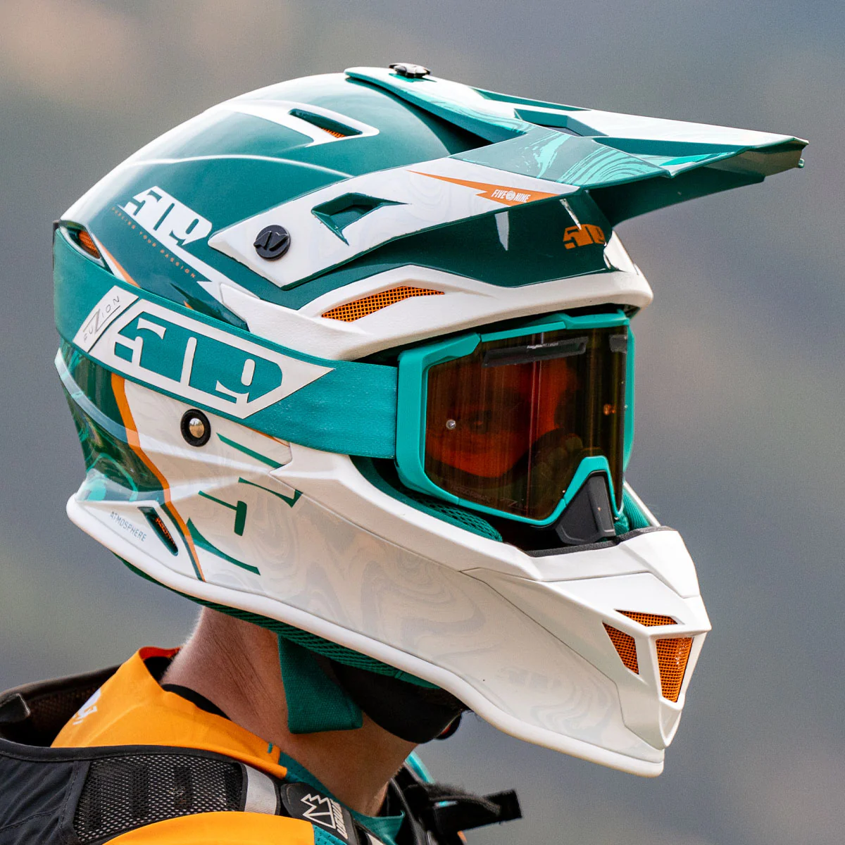 Atmosphere Offroad Helmet - Image 13