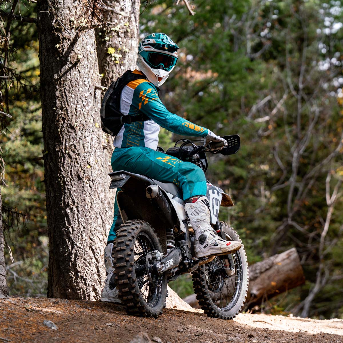 Atmosphere Offroad Helmet - Image 14
