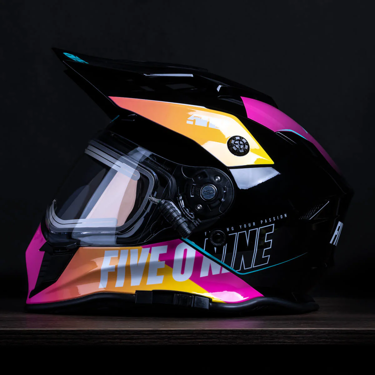 Delta R3L Ignite Helmet - Image 4