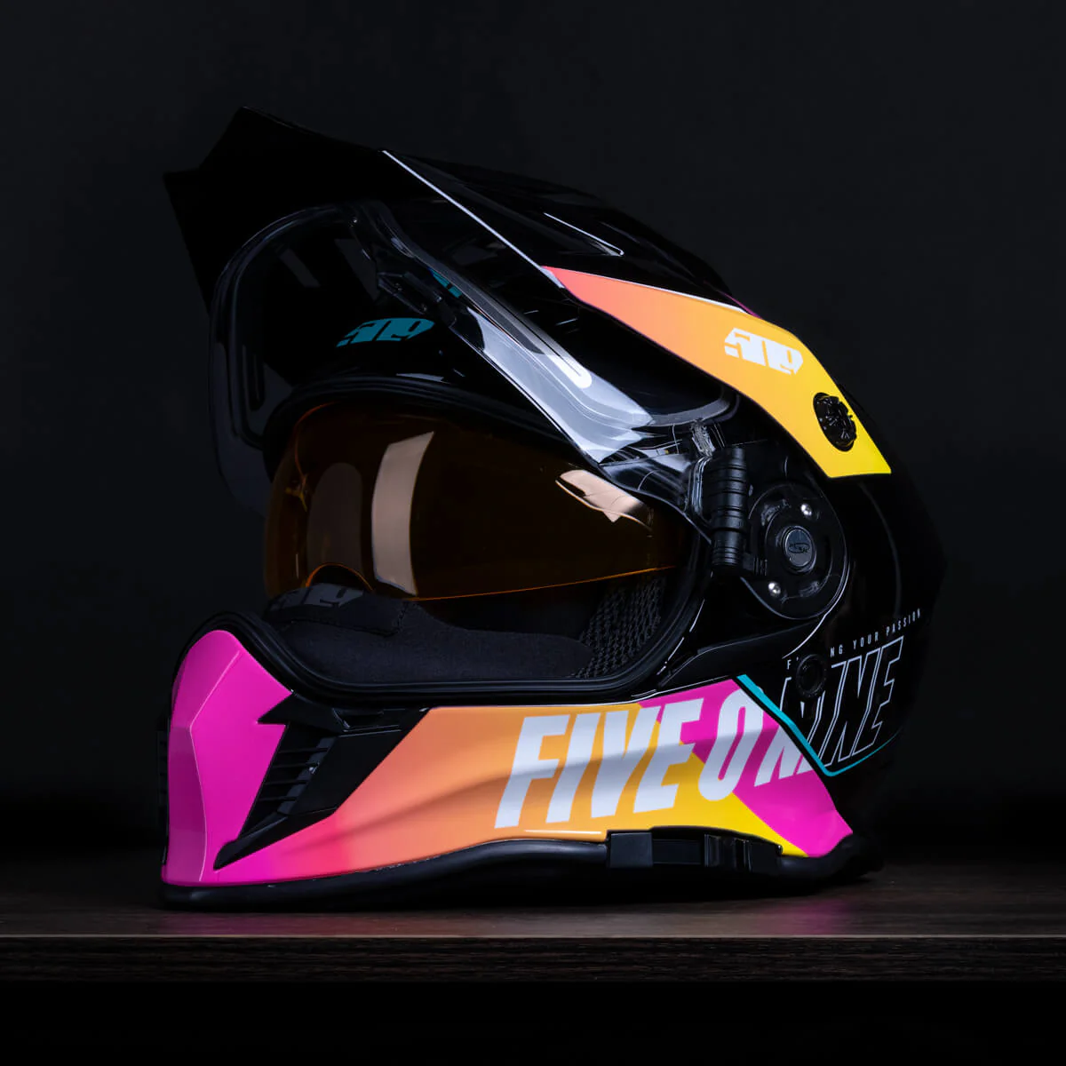 Delta R3L Ignite Helmet - Image 5