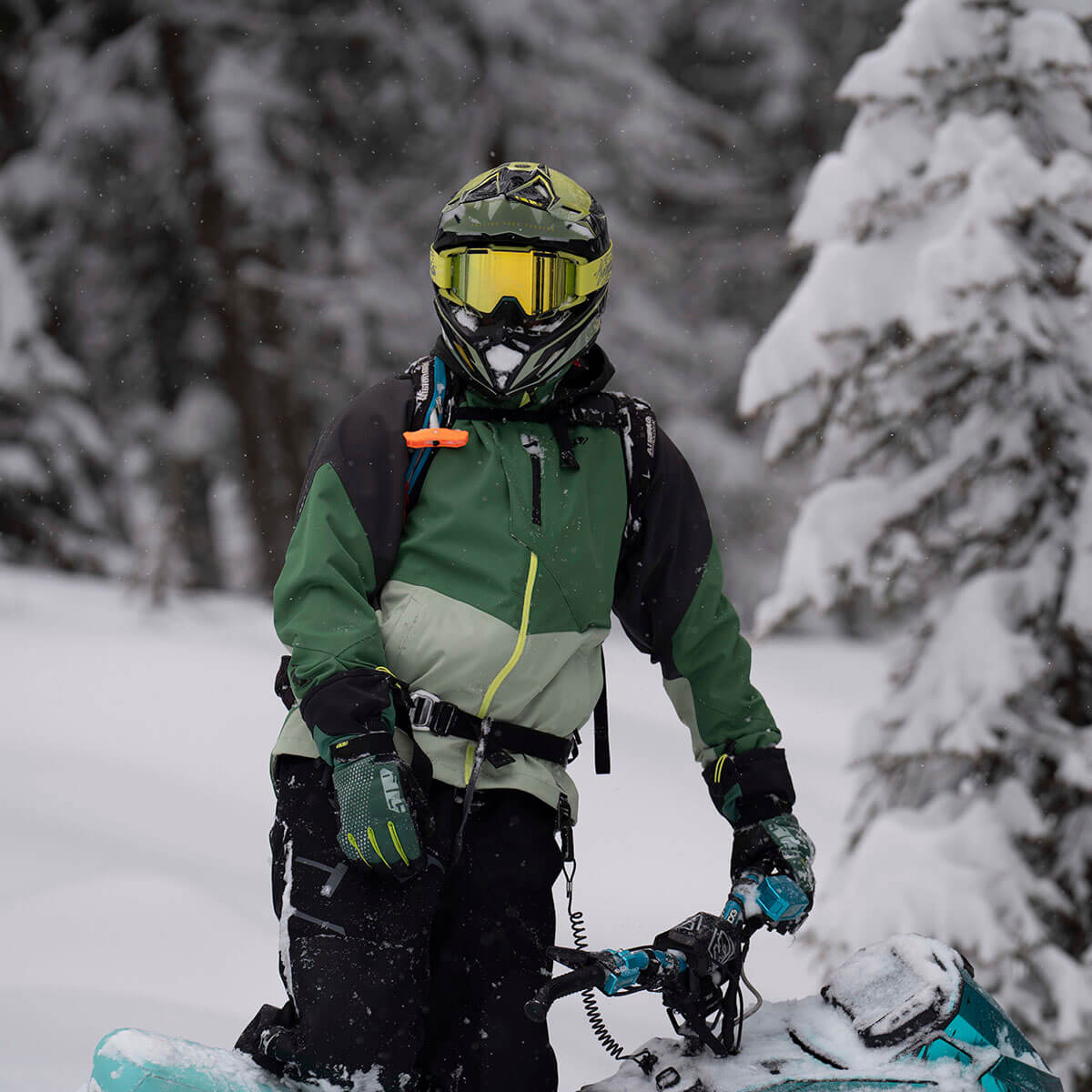 Evolve Jacket Shell - Image 18