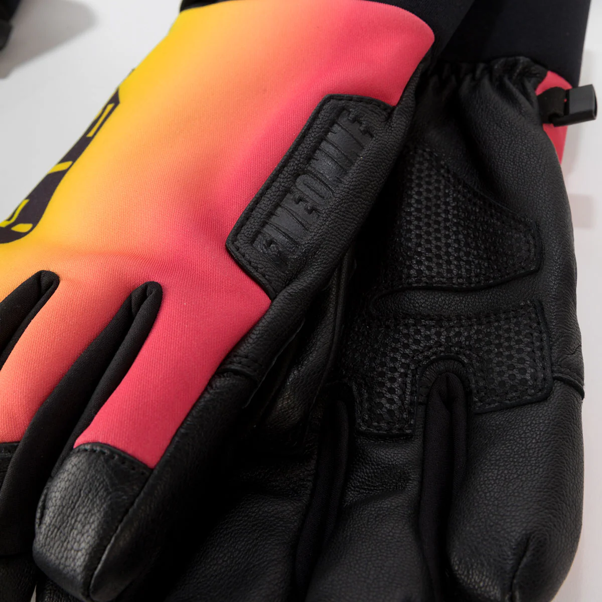 Freeride Gloves - Image 37