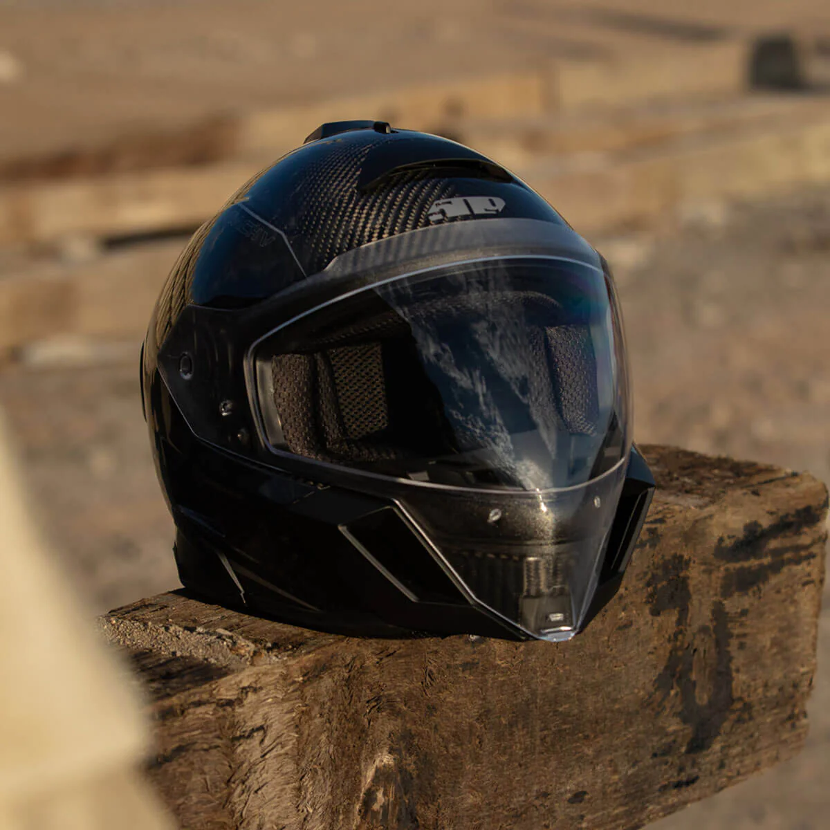 Mach V Carbon Helmet - Image 9