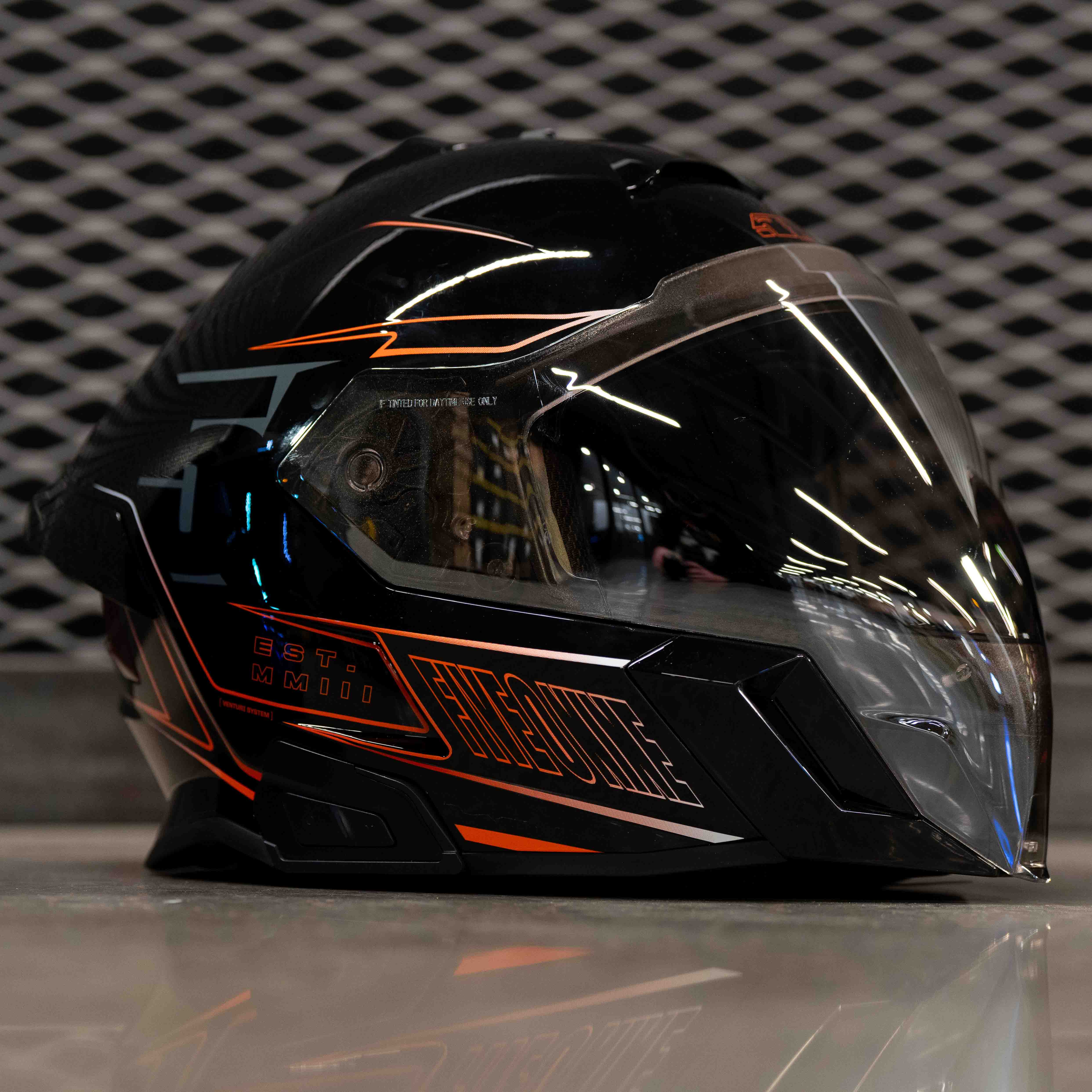 Mach V Commander Helmet - Image 8