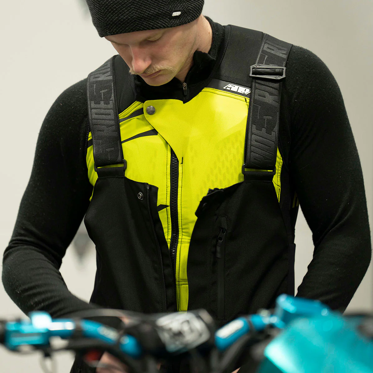 R-Mor Protection Vest - Image 6