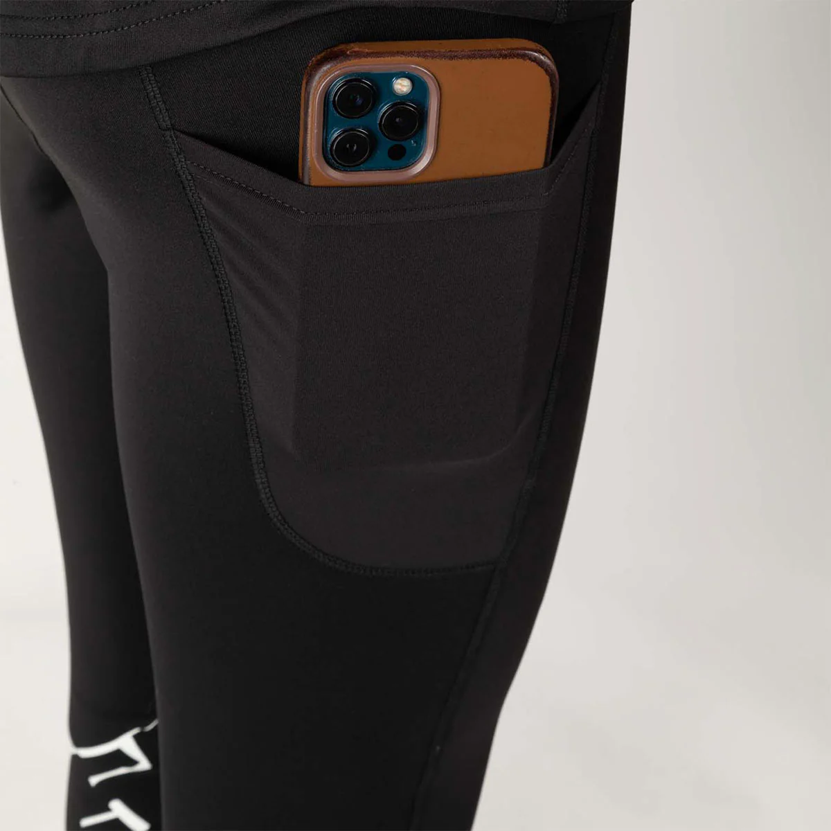 Women’s FZN LVL 1 Pant - Image 6