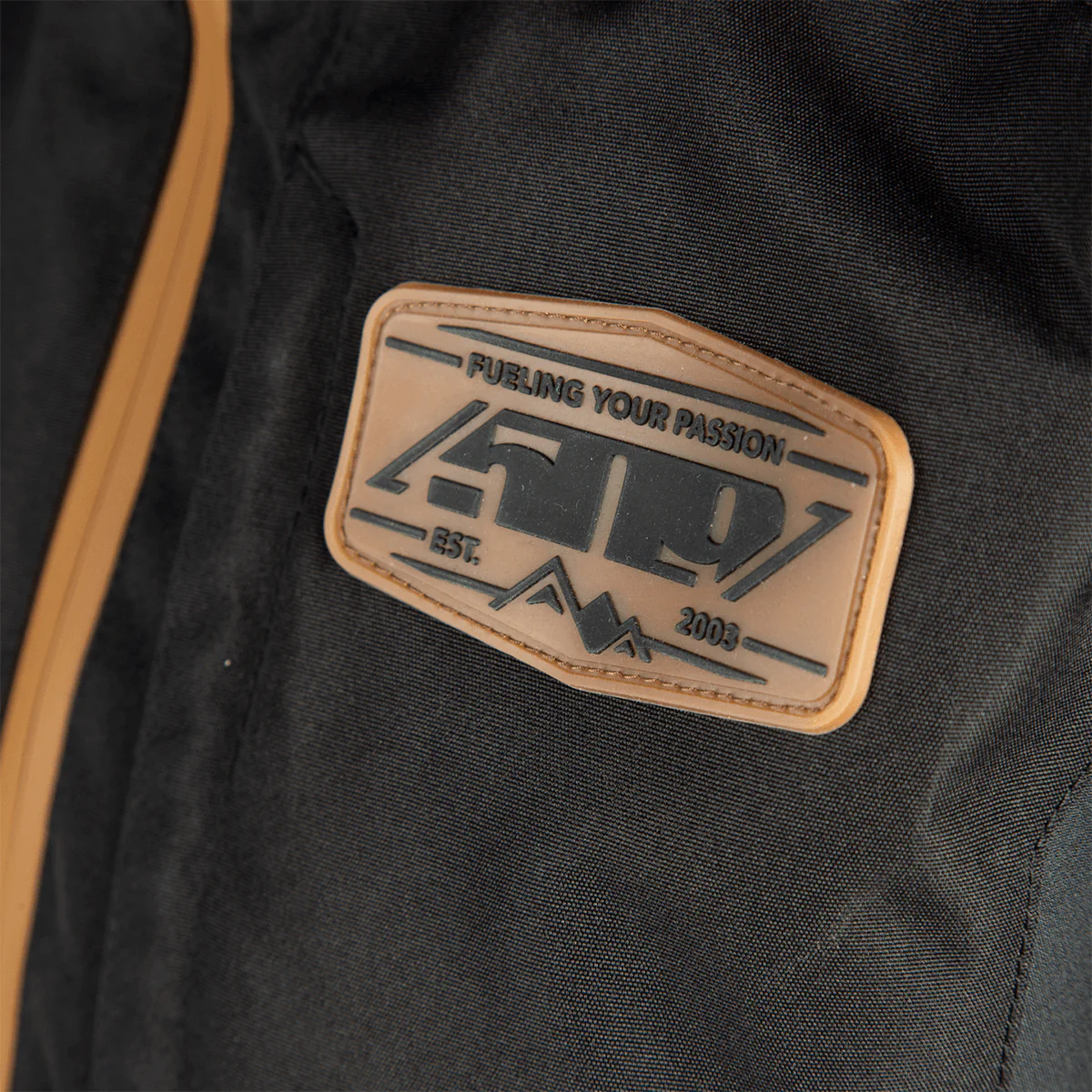 Women's Range Insulated Jacket - Image 17