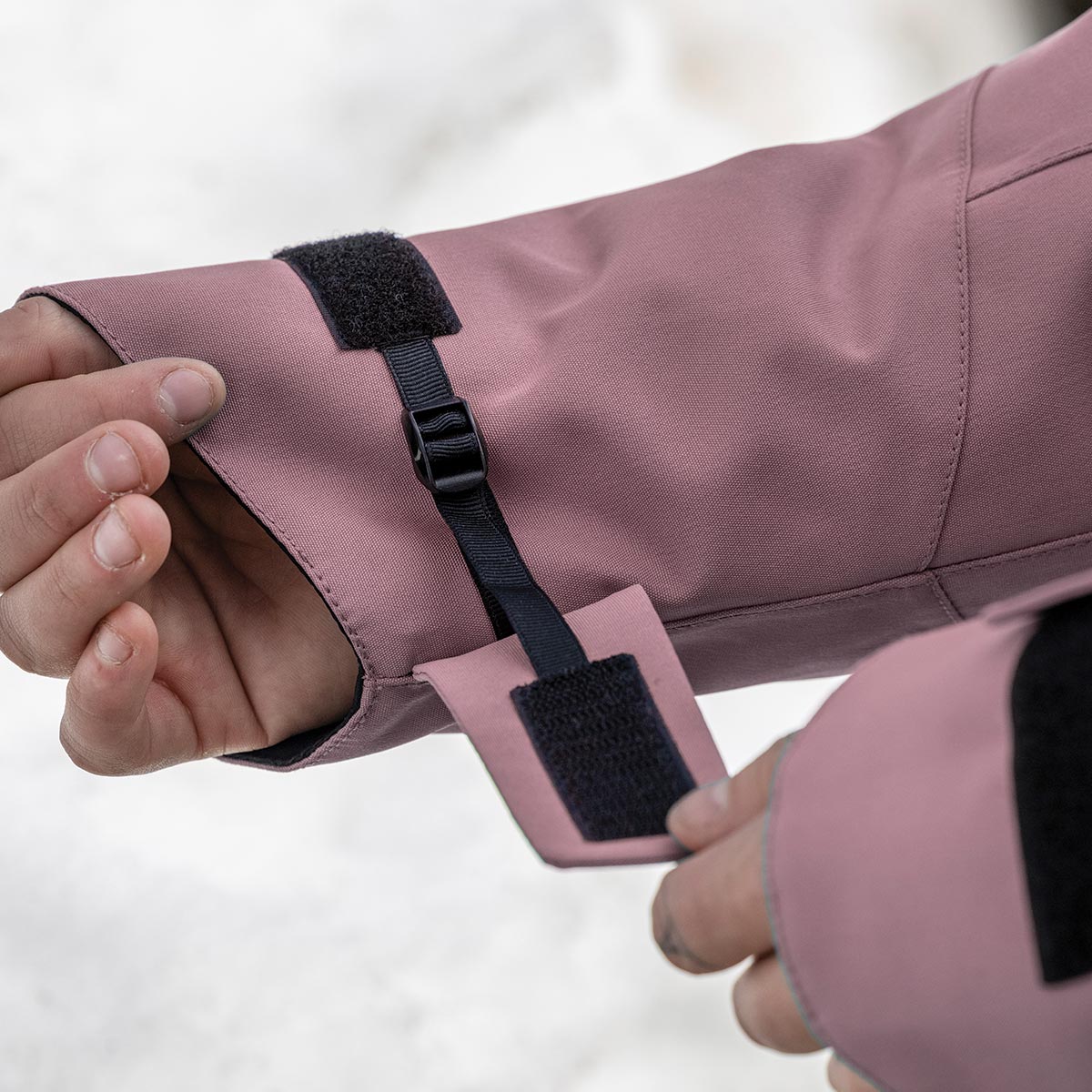 Women's Range Insulated Jacket - Image 31