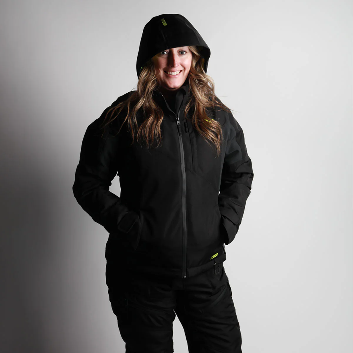 Women's Range Insulated Jacket - Image 8